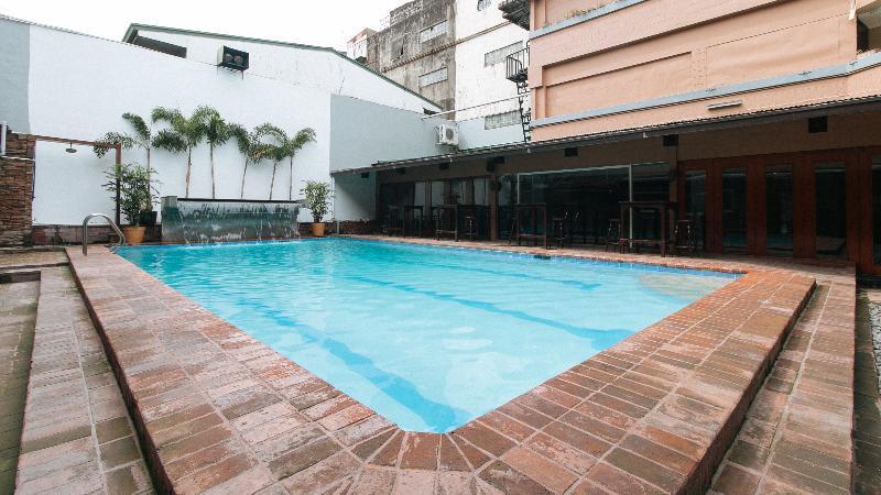 Arzo Hotel Манила Экстерьер фото